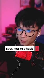 tip to enhance microphone sound! #streamer #streaming #anime #MusicLesson  #WorldPeace #pcgaming