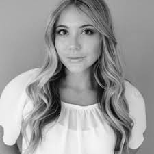 Sherri Riggs's Instagram, Twitter & Facebook