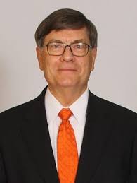 Business spotlights: Simmons First names Gregory chair