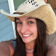 Kristina Simons 𓆉 (@tina.tracks.turtles) • Instagram photos and videos