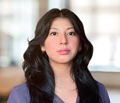 Kimberly Aragon's Instagram, Twitter & Facebook