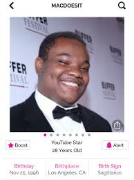 How Old Is Kevin Chamberlain