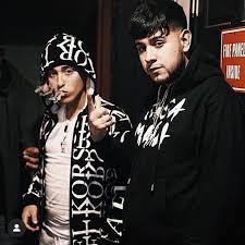 Make social videos in an instant: Pablo Chill E Julianno Sosa All Machines Is On The Trap Lyrics Genius Lyrics
