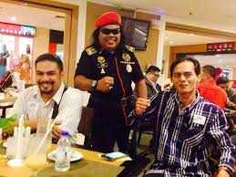 Itam hamsiah and 1 other; Biodata Abdul Rani Kulup Kipidap Didedahkan Azhan Co