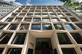 Projekt Buro Und Geschaftshaus Fortyseven Co Competitionline Hotel Facade Banks Building Exterior Design