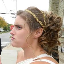 Katie Rivet (@KT_Riv)