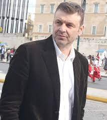 | thug life ατάκες του απόστολος | βράδυ alpha. Ayth Einai H Korh Toy Apostoloy Gkletsoy Deite Poso Moiazoyn Fthis Gr