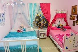 My Secret Vanilla Life Disney S Frozen Inspired Bedroom Frozen Inspired Bedroom Frozen Bedroom Frozen Bedroom Design