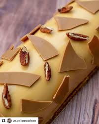 Avec Chef Aureliencohen Buche Passion Dulcey Pecan Fruit De La Passion Chocolat Dulcey Et Noix De Pecan Une Association D Yummy Food Recipes Food Photo