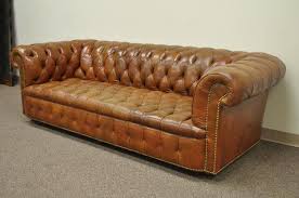 Brown Leder Chesterfield Sofa Uberprufen Sie Mehr Unter Http Stuhle Info 35983 Brown Leder Chesterfield Sofa Chesterfield Sofa Getuftet Sofa