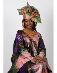 Model bazin femme brodé et dentelle style senegalais. Model De Bazin Malien 2019 Femme Pin By Zee Muus On African Fashion African Fashion