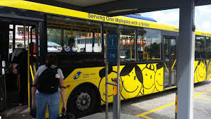 Larkin bus terminal to queen street bus terminal, singapore ticket price: How To Cross The Border From Singapore To Malaysia Points With A Crew