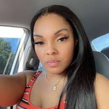 Chassidy Davis's Instagram, Twitter & Facebook