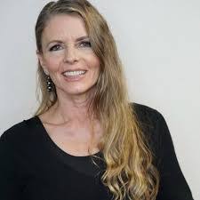 Kathy Mattox's Instagram, Twitter & Facebook