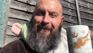 Fundraiser for Andrew Shaw by Mark Tudge : Brave the shave of my beard  April 1st