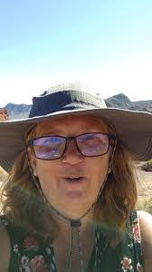 Peggy Stull's Instagram, Twitter & Facebook