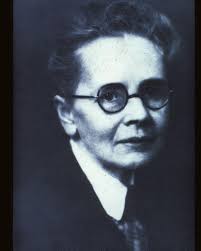 Mrs. Astor's Double Mansion was completed in 1896 and only stood until 1926  in Manhattan. Would New York City have been better off preserving grand  mansions like this or was demolishing them