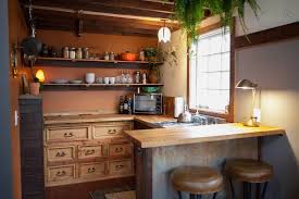 The rustic antique look of brass or nickel lanterns is a great way to give your mobile home a farmhouse facelift. Cozy Rustic Tiny House With Vintage Decor Idesignarch Interior Design Architecture Interior Decorating Emagazine