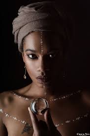 Maquilleuse + modèle : Sarah André Photographe : Alice Giorgi Photographie