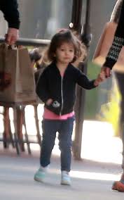 Everything we know about mila kunis and ashton kutcher's 2 kiddos, wyatt and dimitri. Ashton Kutcher Mila Kunis Get With Their Children Out In Los Angeles 08 Gotceleb