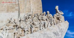 The padrão dos descobrimentos was dedicated to the portuguese entourage that established portugal in the 14th century. Padrao Dos Descobrimentos Em Lisboa Um Monumento Tambem Brasileiro