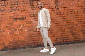 In seiner alten schule in brent hat raheem die regeln für die nächste generation neu definiert. Raheem Sterling In Spring S Must Have Pieces H M Ch