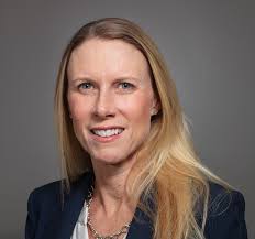 Laura Maclean's Instagram, Twitter & Facebook