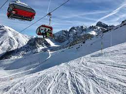 We went to axamer lizum as part of a short ski trip to innsbruck. Skigebiet Axamer Lizum Ski Innsbruck Tirol