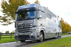 Camion 6x4 Camping Car De Luxe Camion Camping Car Vehicule De Luxe