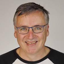 Lebensretter Nils Flügge: Feuerwehrmann spricht über Großbrandeinsatz in  Alvesrode