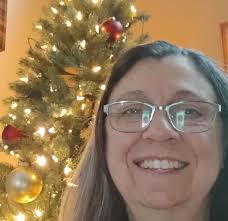 What vendors and entertainers are available for a senior living facility in  Peoria, Arizona?