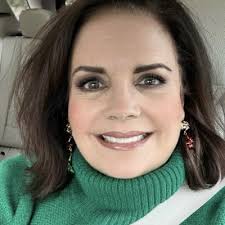 I had the wonderful opportunity to sit down with Mike Richards, host of the  esteemed Treasury Career Corner Podcast, to talk about my career journey,  passion for treasury transformation and…