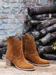 Valenber short homme ceinture elastiquée. Chaussures Femme Bottines Femme Escarpins Baskets Femme Cyrillus