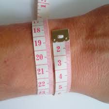 Choose a place where you would normally wear a bracelet. Measure Your Wrist What You Need To Know Vivalatina Shop Com