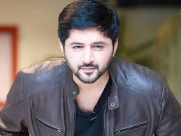 Looks don't matter, my character does: Imran Ashraf