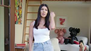 Kourtney kardashian purchased this calabasas, california house in 2014 from retired pro football player keyshawn johnson for $7.45 million. People Roasted Kourtney Kardashian S Tour Of Her Kids Playhouse