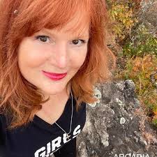 The Value of Inquiry Mind in Learning and Decision-Making