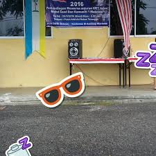 Aktiviti mewarna untuk kad ucapan hari raya. Photos At Jalan Mohd Saad Bagan Jermal 2 Tips