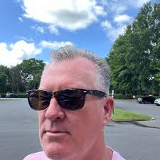 What months to avoid the northern section of the loop?