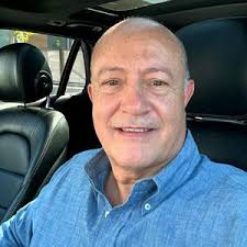 Christopher Hager (@christopher.hager0)