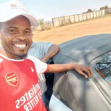 Act of kindness in Haiku Village, Kaneohe, helps driver with stalled car