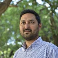 Manuel Lezcano's Instagram, Twitter & Facebook