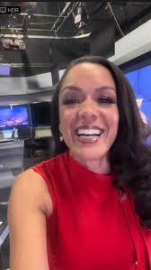 Remember… You only get 1 life to live… don’t live it in the shadows of  fear, doubt and insecurity. Step into your greatest potential and live  BOLDLY!! 👇🏼 Drop an emoji below if you’re ready to step ...