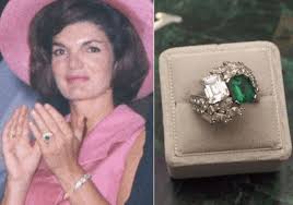 Jacqueline Kennedy Onassis S Engagement Ring Most Expensive Engagement Ring Expensive Engagement Rings Kennedy Engagement Ring