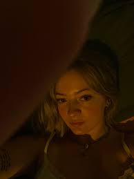 Karlie Thompson (@karliethompson)