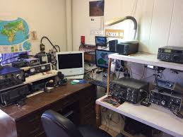 Résultat de recherche d'images pour "ham shack"