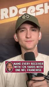 Lo-Gimme The Ball 😼 #NFL #Football #NFLFootball #Sports #Trivia  #SportsTrivia #TriviaTime #NerdSesh