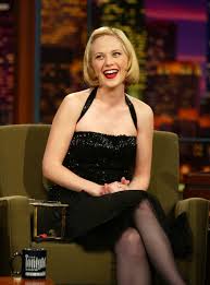 Playing an elf guessing game with zooey deschanel! Zooey Deschanel As A Blonde Ranking Her Best Worst Light Haired Roles