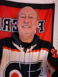 Evelyn Fair's Instagram, Twitter & Facebook