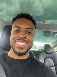 Job opportunity for packaging makeup from home